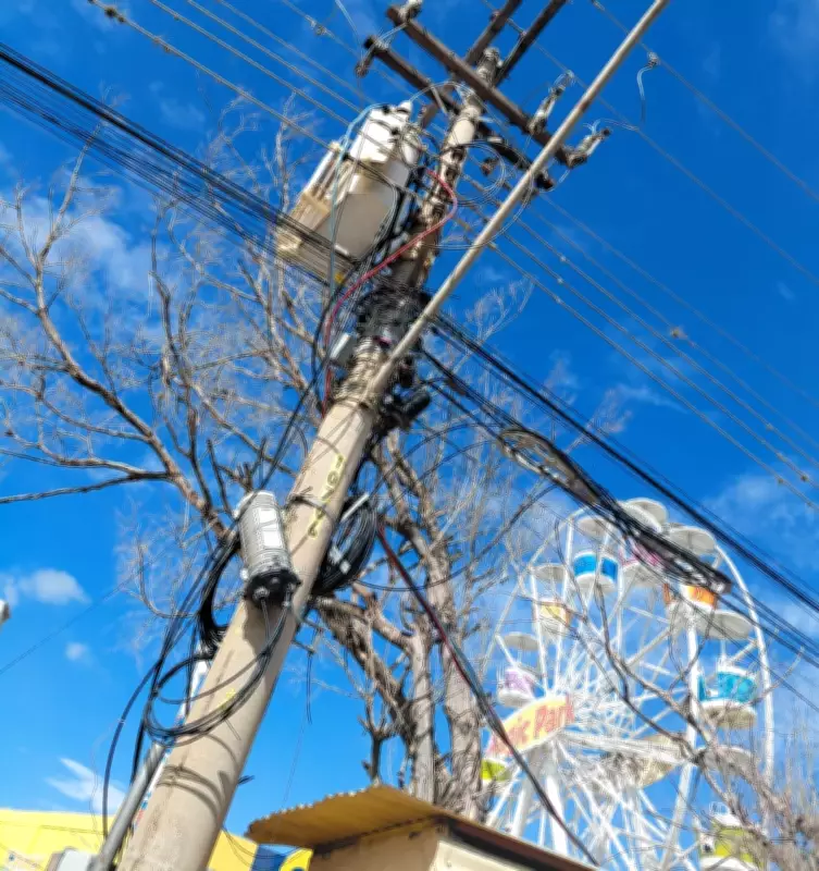 Enel identifica e remove 'gato' de energia em parque de diversões em Itaperuna