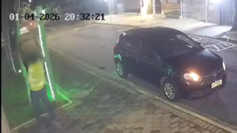 Entregador arremessa espumante por muro no Recreio dos Bandeirantes e destrói encomenda