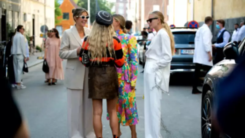 Estudo revela os países mais fáceis e difíceis para fazer amigos ao emigrar