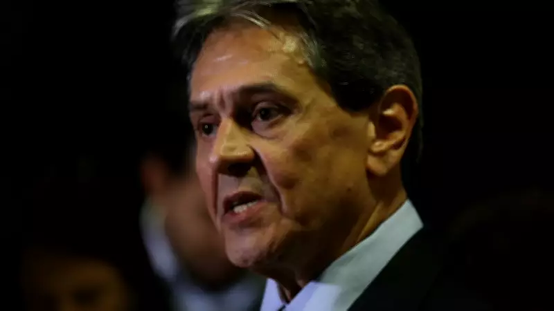 Ex-deputado Roberto Jefferson condenado a pagar R$ 200 mil a agente federal baleada