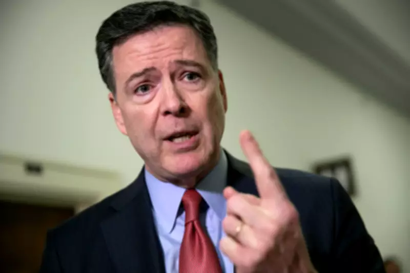 Ex-diretor do FBI James Comey é indiciado por postagem com conchas que sugeria ameaça a Trump