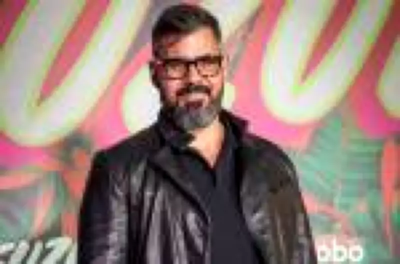 Ex-Globo defende curso de Juliano Cazarré e critica reação negativa