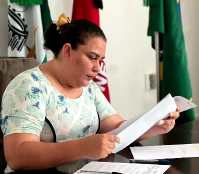 Ex-prefeita de Bayeux é condenada por improbidade em compra de cestas básicas