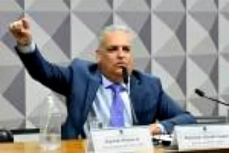 Ex-relator da CPMI do INSS faz exame de DNA após acusação de estupro