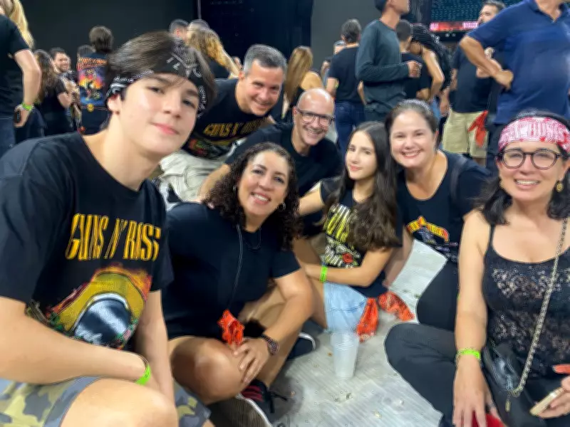 Famílias baianas celebram legado do rock em show histórico do Guns N' Roses em Salvador