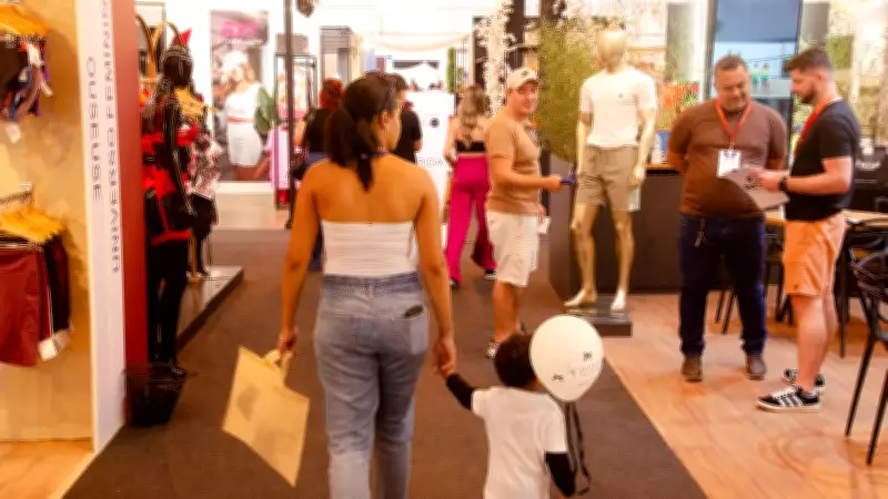 Feira de Lingerie em Juruaia (MG) movimenta R$ 15 milhões mensais e exporta para 5 países