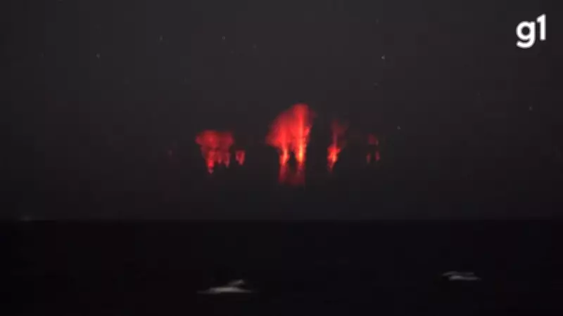 Fenômeno 'Red Sprite' Ilumina Céu do Litoral do RS com Flash Vermelho Raro