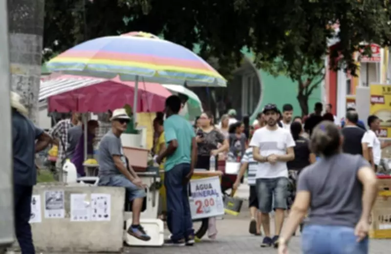 Feriado do Dia do Trabalhador altera funcionamento de serviços em Cuiabá e Várzea Grande