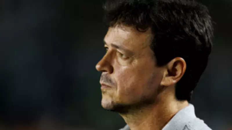 Fernando Diniz quer reforços pontuais e observa Cebolinha no Corinthians