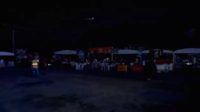 Festa da Pitomba em Jaboatão dos Guararapes fica às escuras por falha em gerador