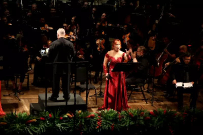 Festival Amazonas de Ópera lota Teatro Amazonas na primeira noite de apresentações