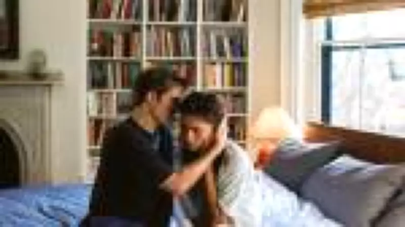 Filme 'O Drama' usa romance para abordar tiroteios escolares e banalização da violência