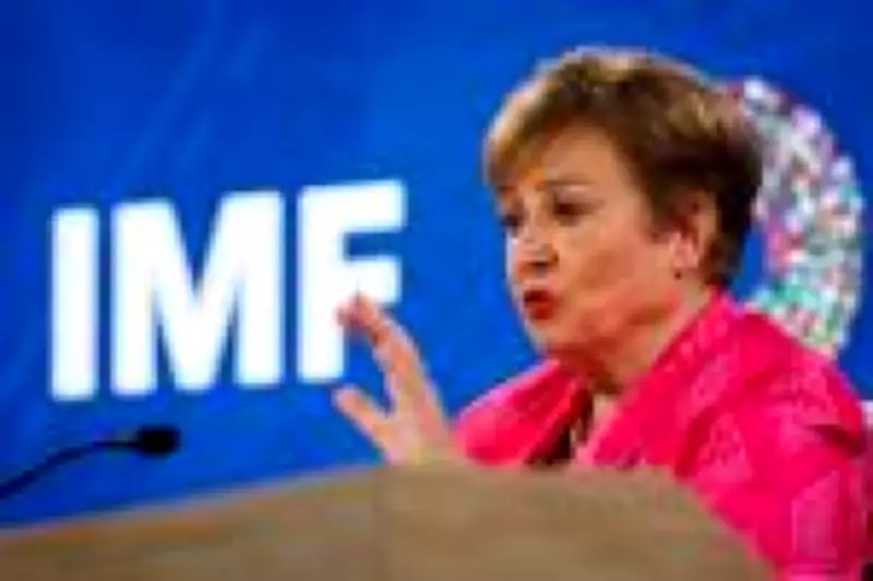 FMI eleva projeção de crescimento do Brasil com alta da energia e reduz previsão global após guerra