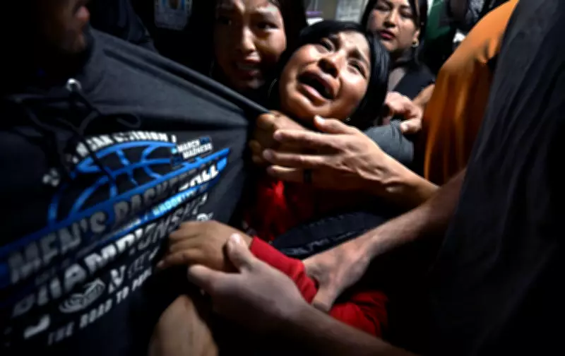 Foto de separação de família migrante nos EUA vence o World Press Photo 2026