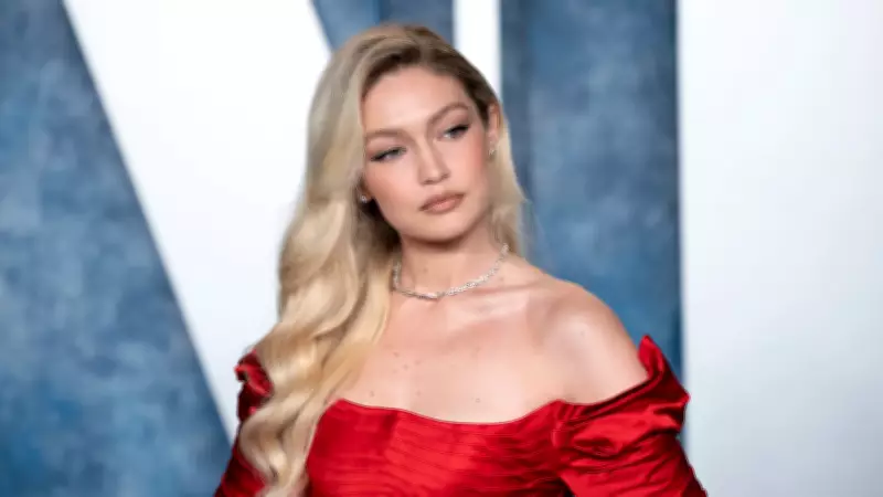 Gigi Hadid se pronuncia sobre menção em arquivos de Jeffrey Epstein