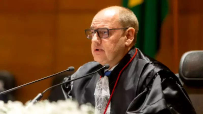 Governador revoga decreto que flexibilizava proteção ambiental no litoral do Rio