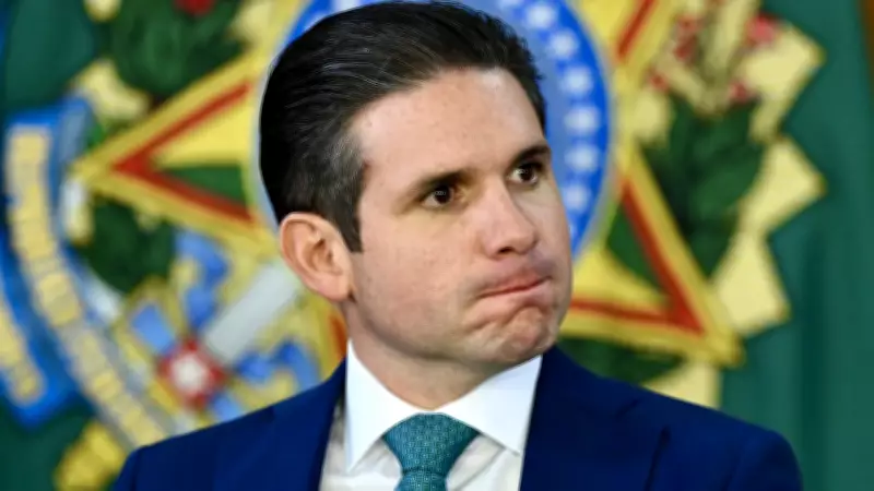 Governo Lula insiste em projeto para reduzir escala 6x1, contrariando presidente da Câmara