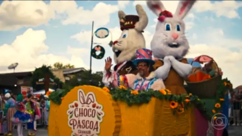 Gramado atrai 700 mil turistas para a Páscoa com chocolate e encantos natalinos