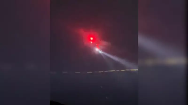 Helicóptero da PM sobrevoa Uberlândia em operação contra tráfico no bairro Lagoinha