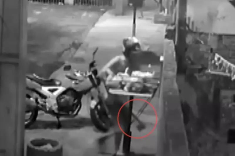 Homem ameaça namorada com machado e é preso após ação rápida da Guarda Municipal no Paraná