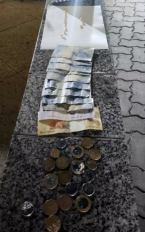 Homem de 61 anos é preso com crack após tentar subornar PMs em Três Rios