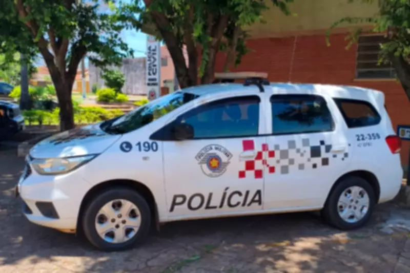 Homem é preso após descumprir medida protetiva e ameaçar ex-companheira com faca em Caiuá (SP)