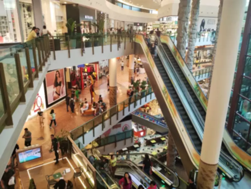 Horários especiais de shoppings e comércio em Manaus no Dia do Trabalhador