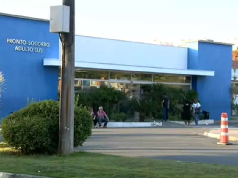 Hospital PUC-Campinas opera com 360% de ocupação no PS adulto SUS