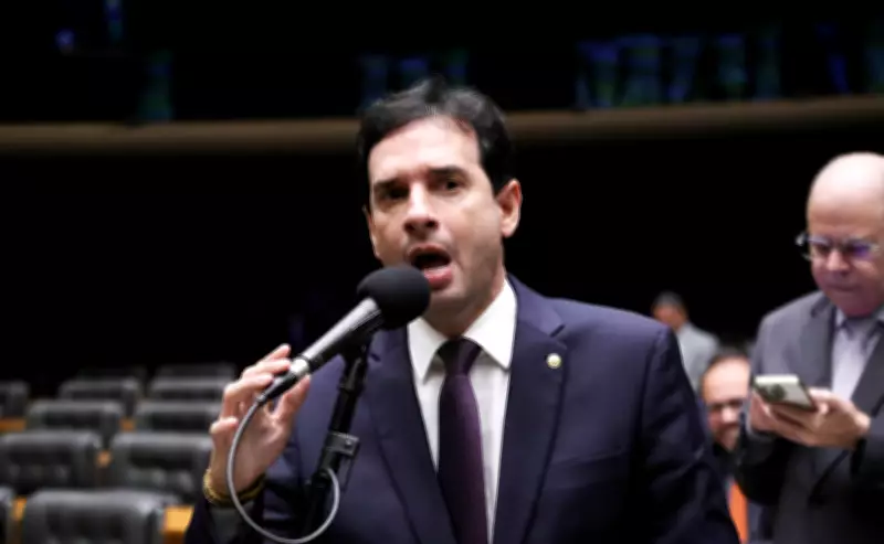 Hugo Motta anuncia presidente e relator de comissão sobre fim da escala 6x1