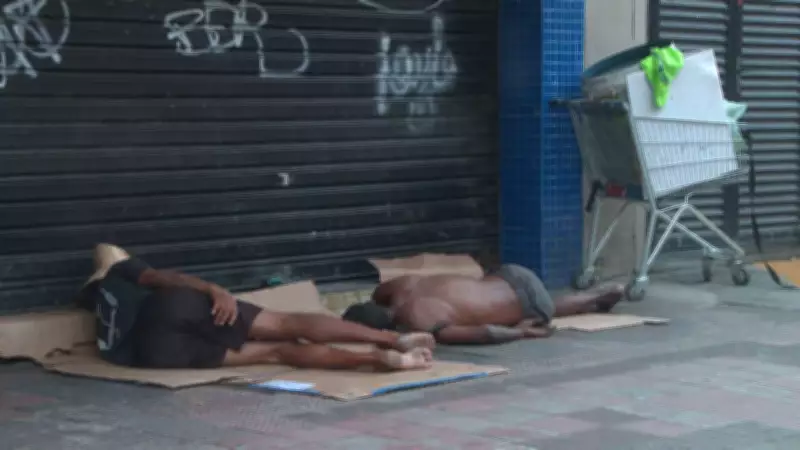 IBGE realiza 1º censo nacional da população em situação de rua
