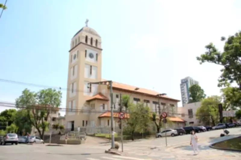 Idosa morre após cair na escadaria do Santuário de Santo Antônio em Divinópolis