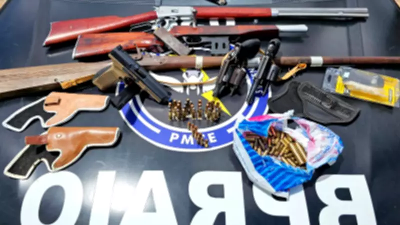Idoso de 88 anos é preso com arsenal de armas após ameaçar morador por dívida no Ceará