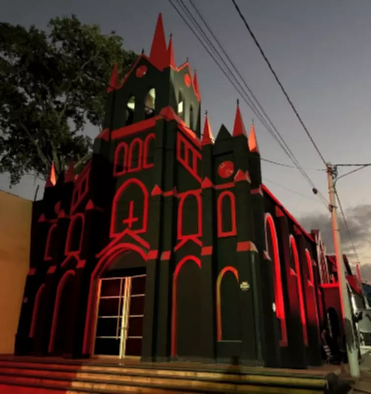 Igreja luciferiana no RJ atrai atenção e busca regularização de alvará há 10 anos