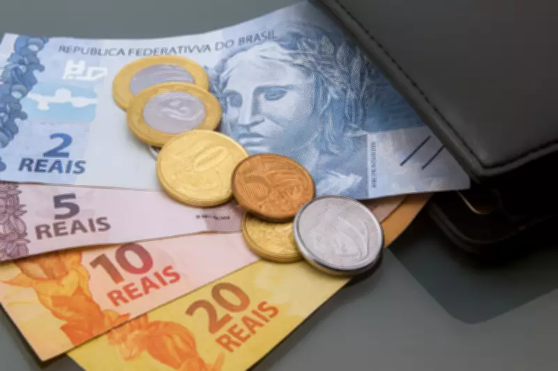 Inadimplência em Mato Grosso atinge 52,97% dos adultos e supera média nacional