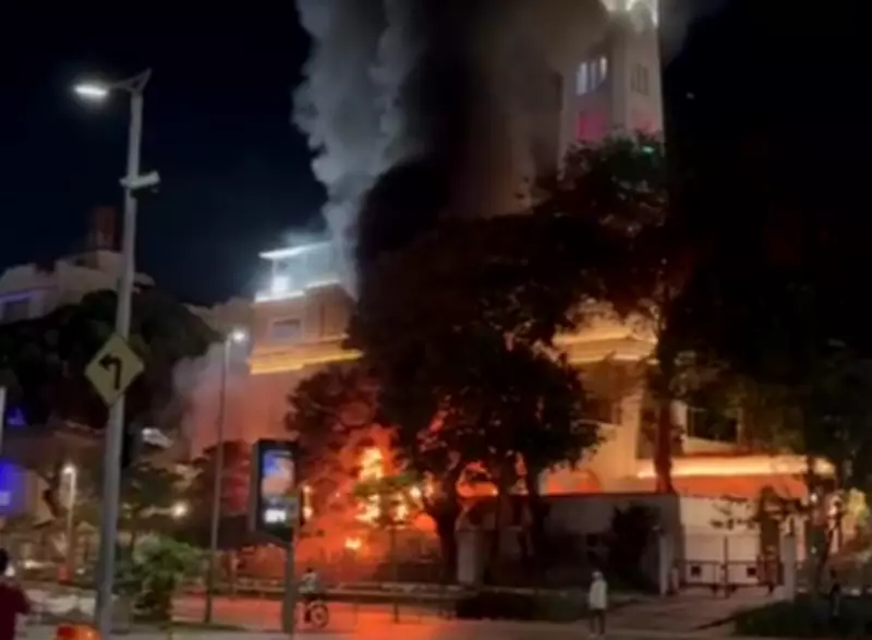 Incêndio atinge histórico Edifício Touring no Rio; fogo começou em fritadeira esquecida