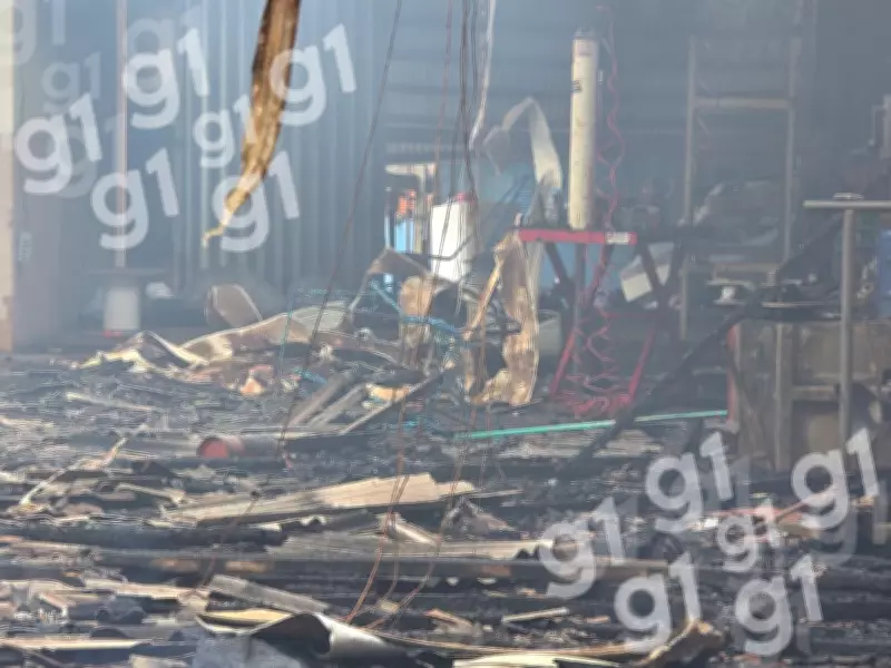 Incêndio destrói loja de rações e oficina mecânica em Bujari, no Acre