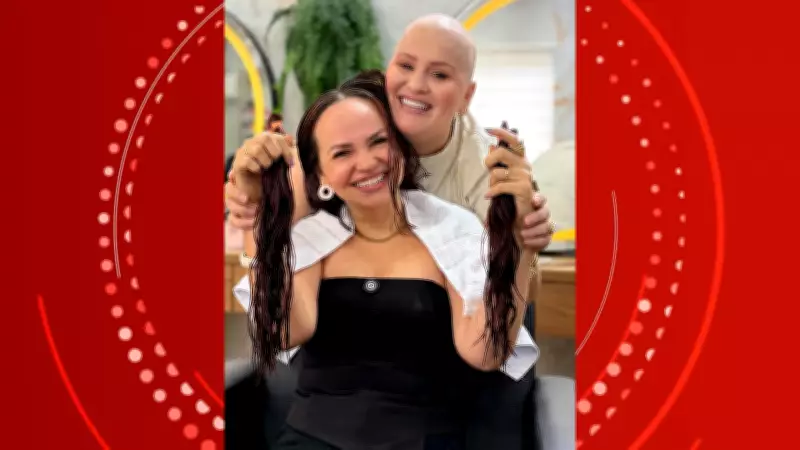 Influenciadoras doam cabelos para projeto que confecciona próteses capilares em Porto Velho