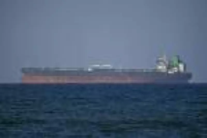 Irã ameaça bloquear exportações de petróleo além do Estreito de Ormuz em resposta a cerco naval dos EUA