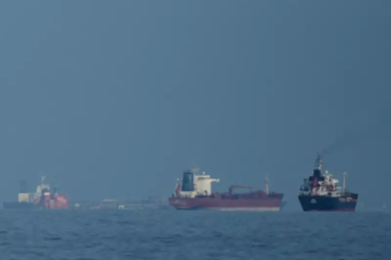 Irã ameaça manter Estreito de Ormuz fechado enquanto EUA mantiverem bloqueio naval