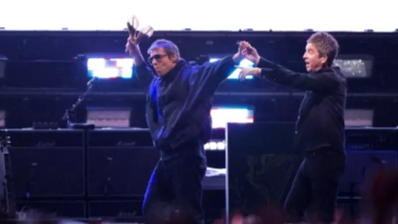 Iron Maiden, Oasis e Phil Collins entram para o Hall da Fama do Rock