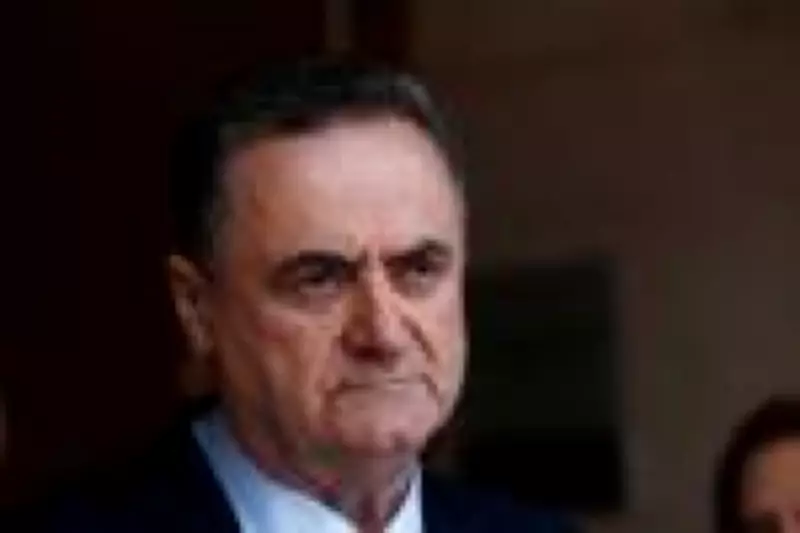 Israel aguarda sinal verde dos EUA para atacar Irã, diz ministro da Defesa