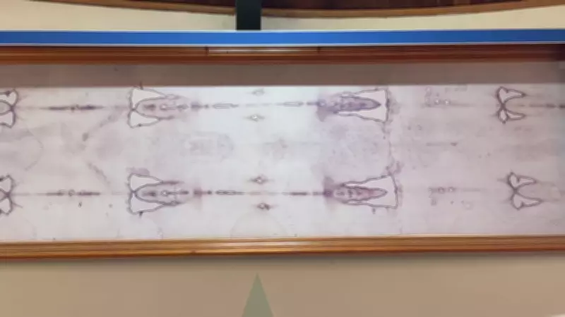 Itapetininga abriga rara réplica do Santo Sudário com visitação aberta ao público