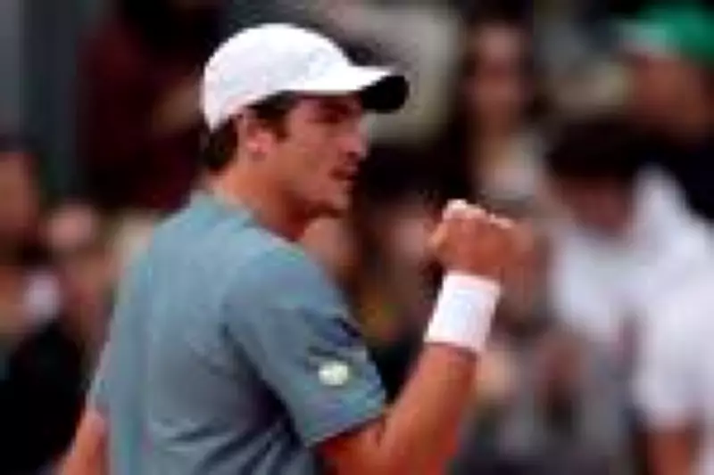 João Fonseca vence estreia e avança no Masters 1000 de Monte Carlo