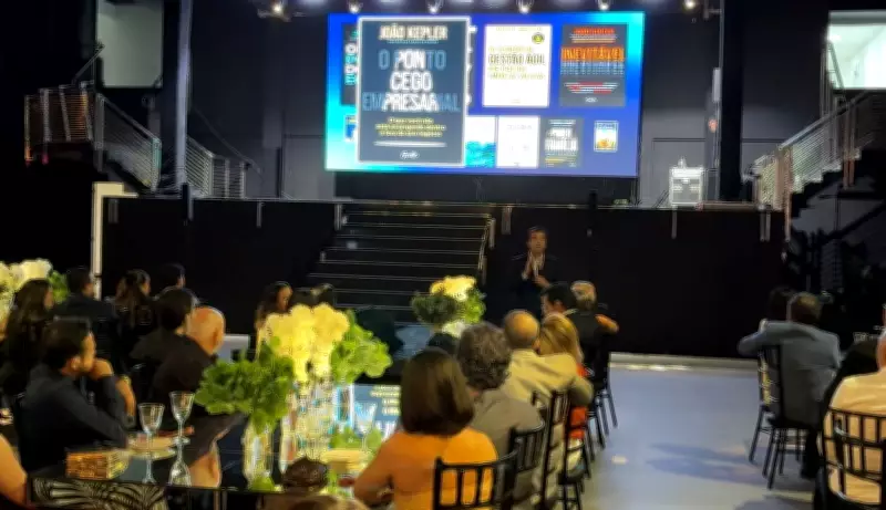 João Kepler defende educação empresarial prática além da faculdade em palestra em Manaus