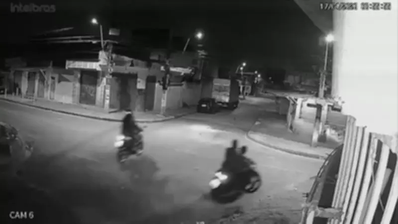 Jovem baleado em assalto em Coelho da Rocha luta pela vida