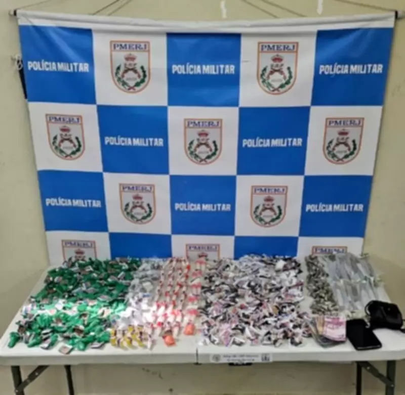 Jovem de 18 anos é preso com drogas em Volta Redonda após denúncia de tráfico