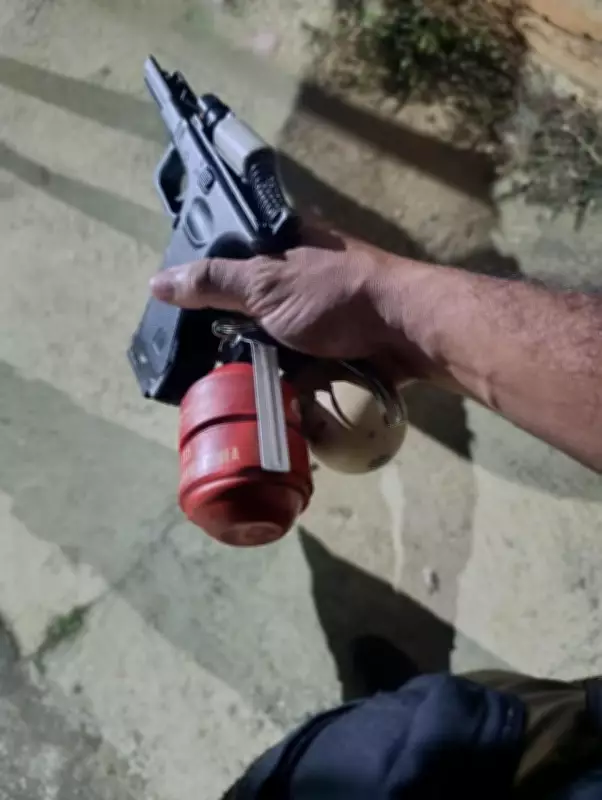 Jovem é preso com granadas e arma falsa no Jardim Pérola em Governador Valadares