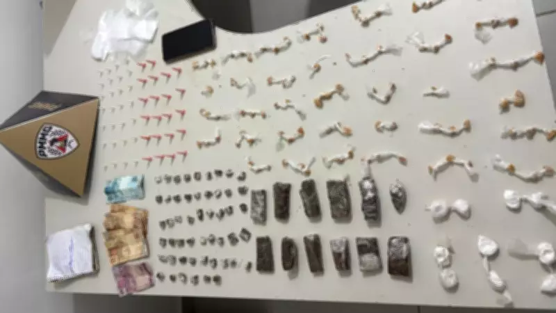 Jovem é preso por tráfico de drogas em cemitério de Conselheiro Pena, MG