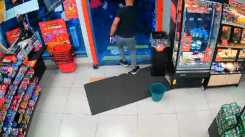 Justiça anula condenação de PM que matou jovem negro com 11 tiros pelas costas em SP