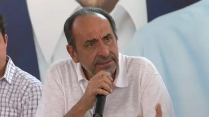 Justiça condena Kalil por nepotismo ao nomear irmão de ex-namorada